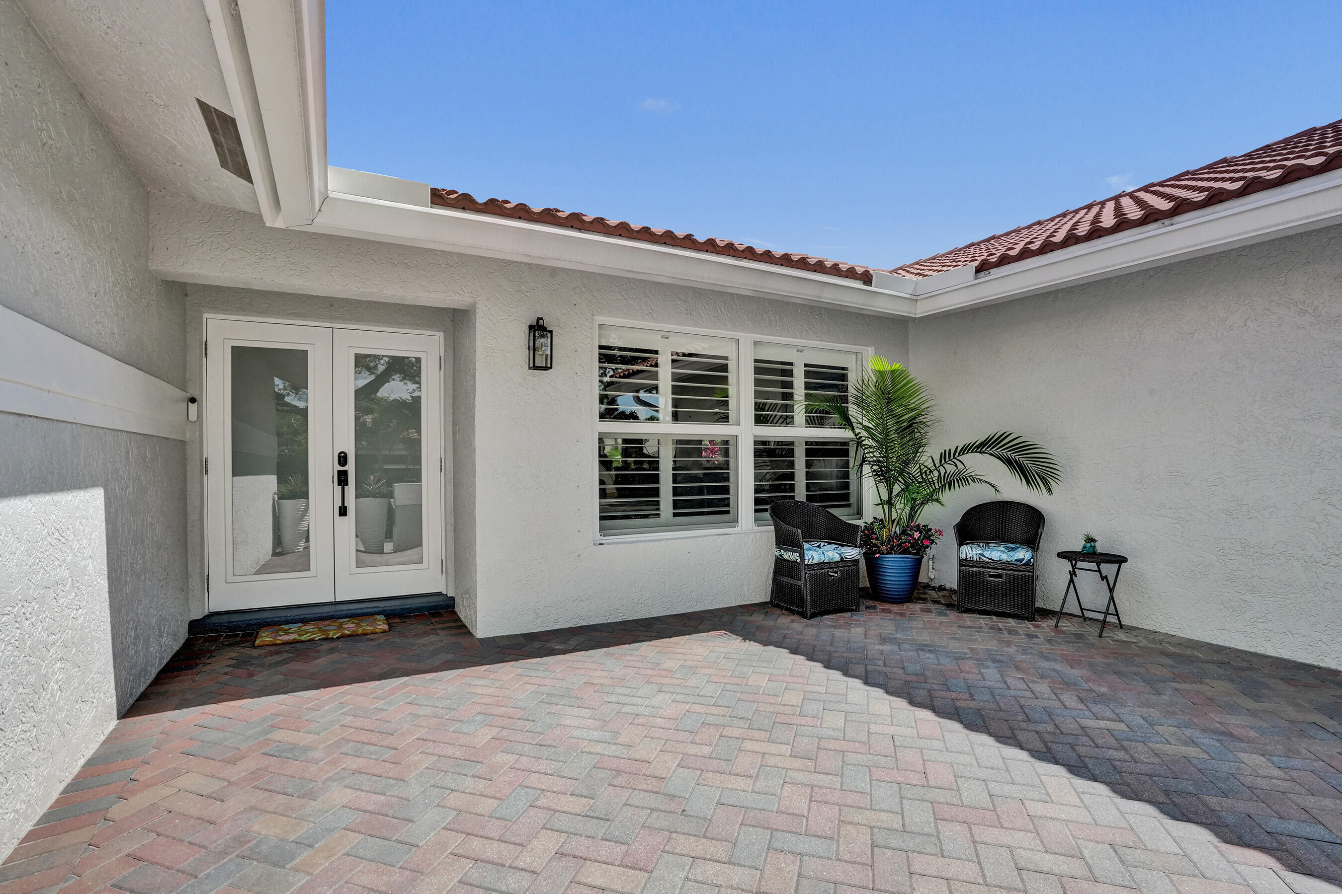 5273 NW 89th Drive