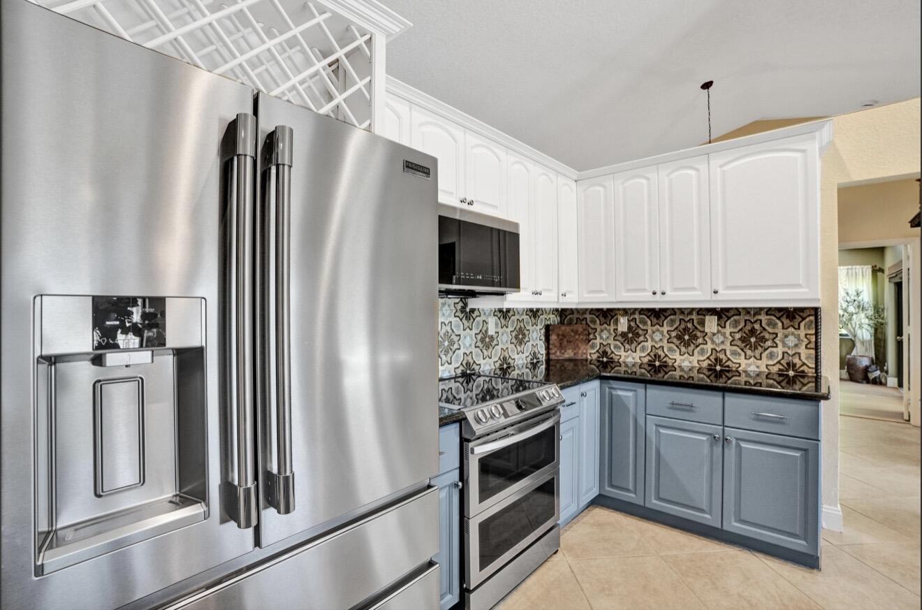 5102 NW 59th Way