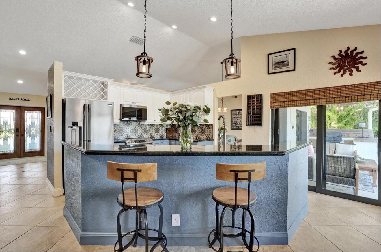 5102 NW 59th Way