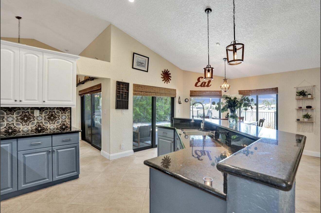 5102 NW 59th Way