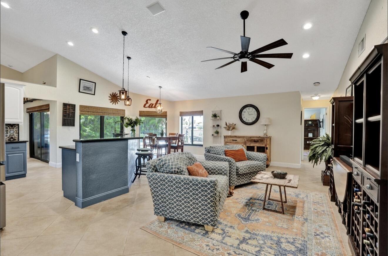 5102 NW 59th Way