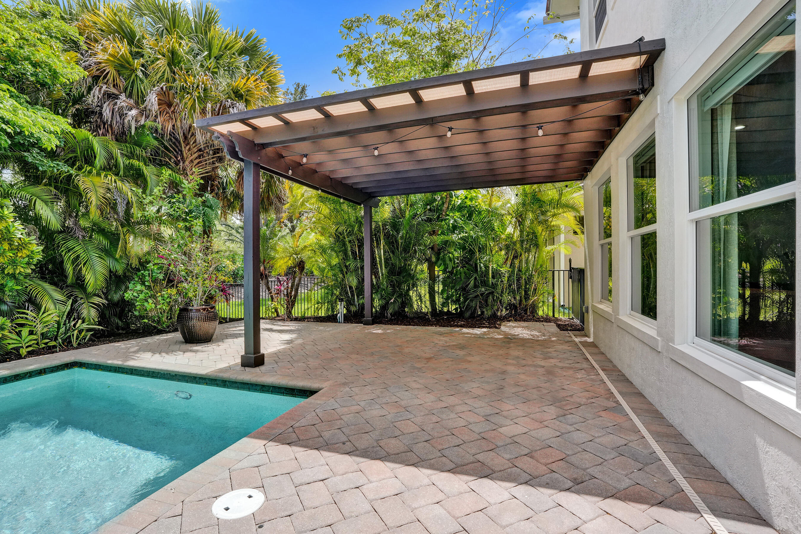 11864 NW 79th Court