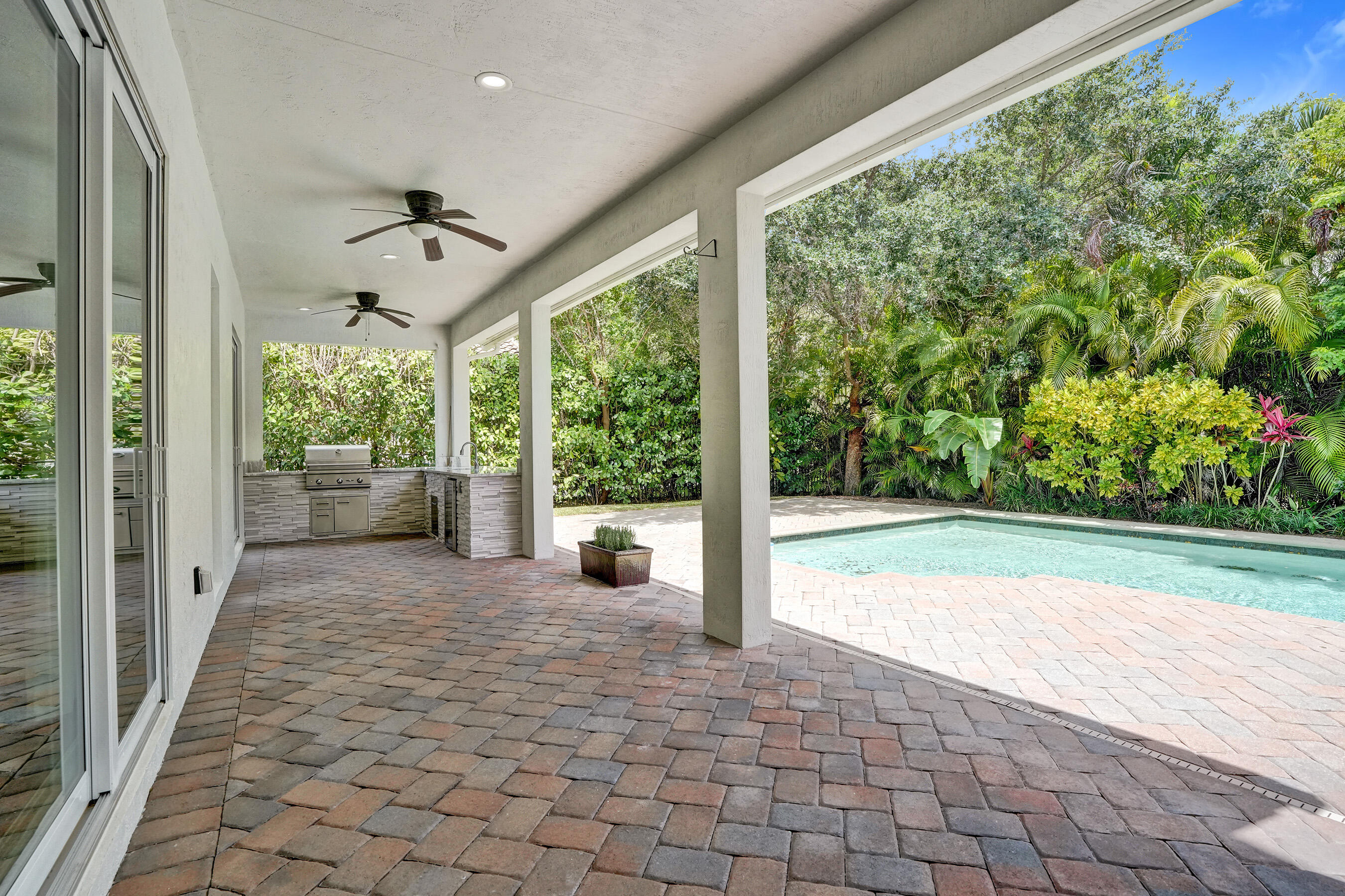 11864 NW 79th Court