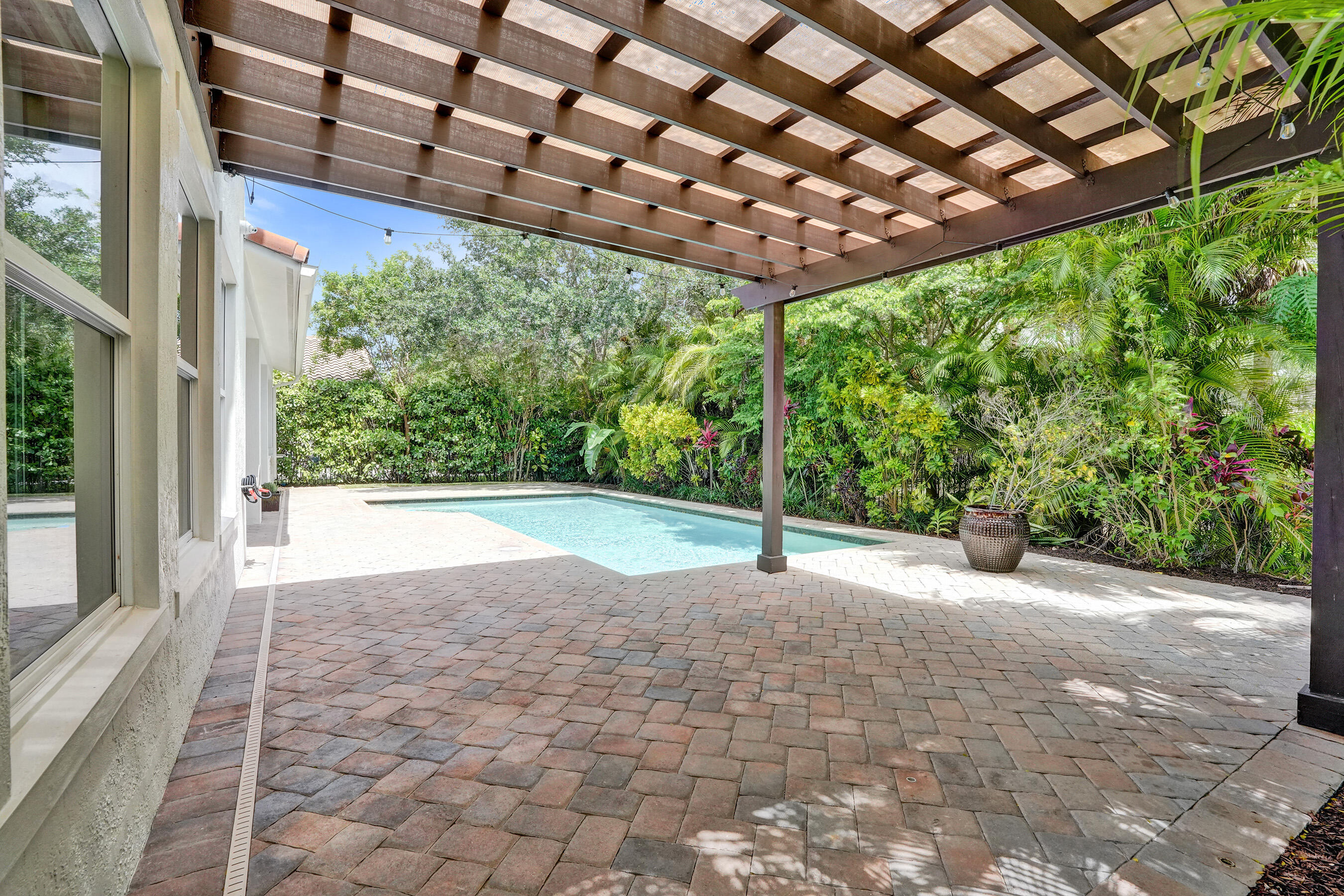 11864 NW 79th Court