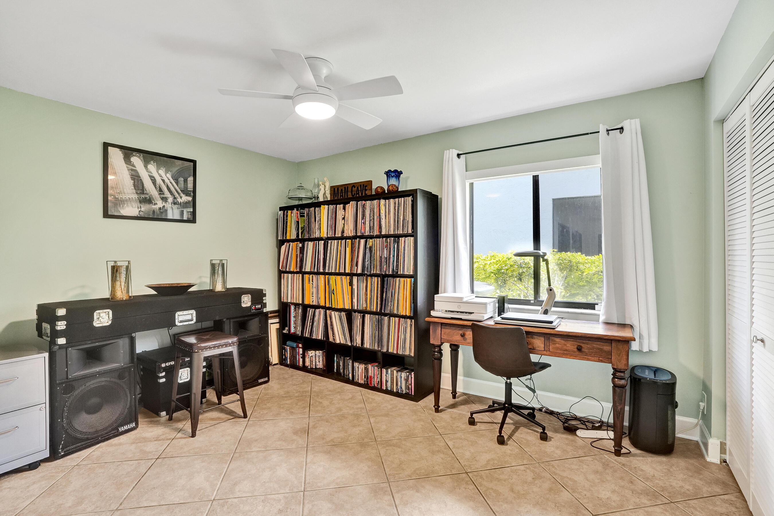 5147 NW 59th Way