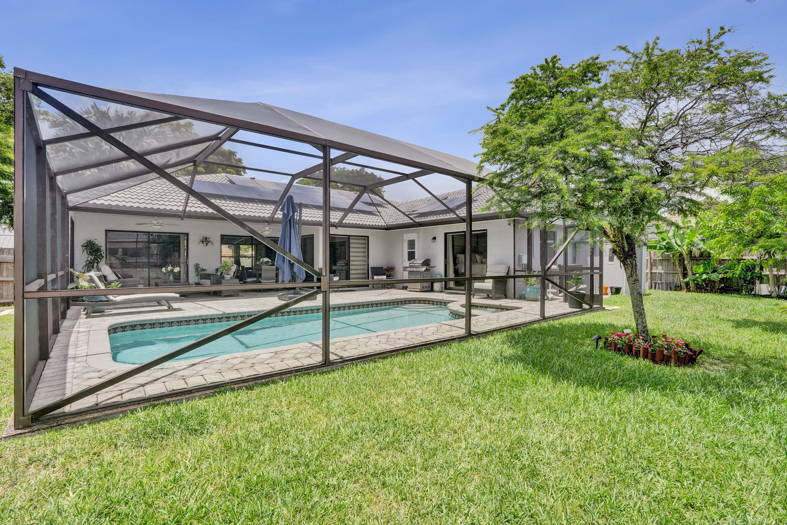 5147 NW 59th Way