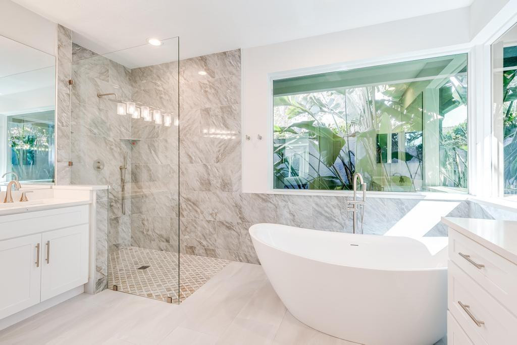 7641 NE Morningside Terrace