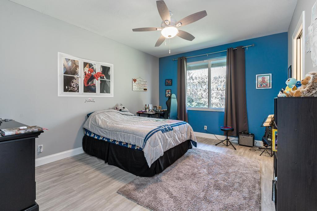 7641 NE Morningside Terrace