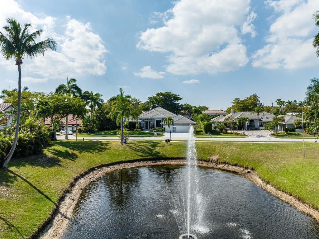 7641 NE Morningside Terrace