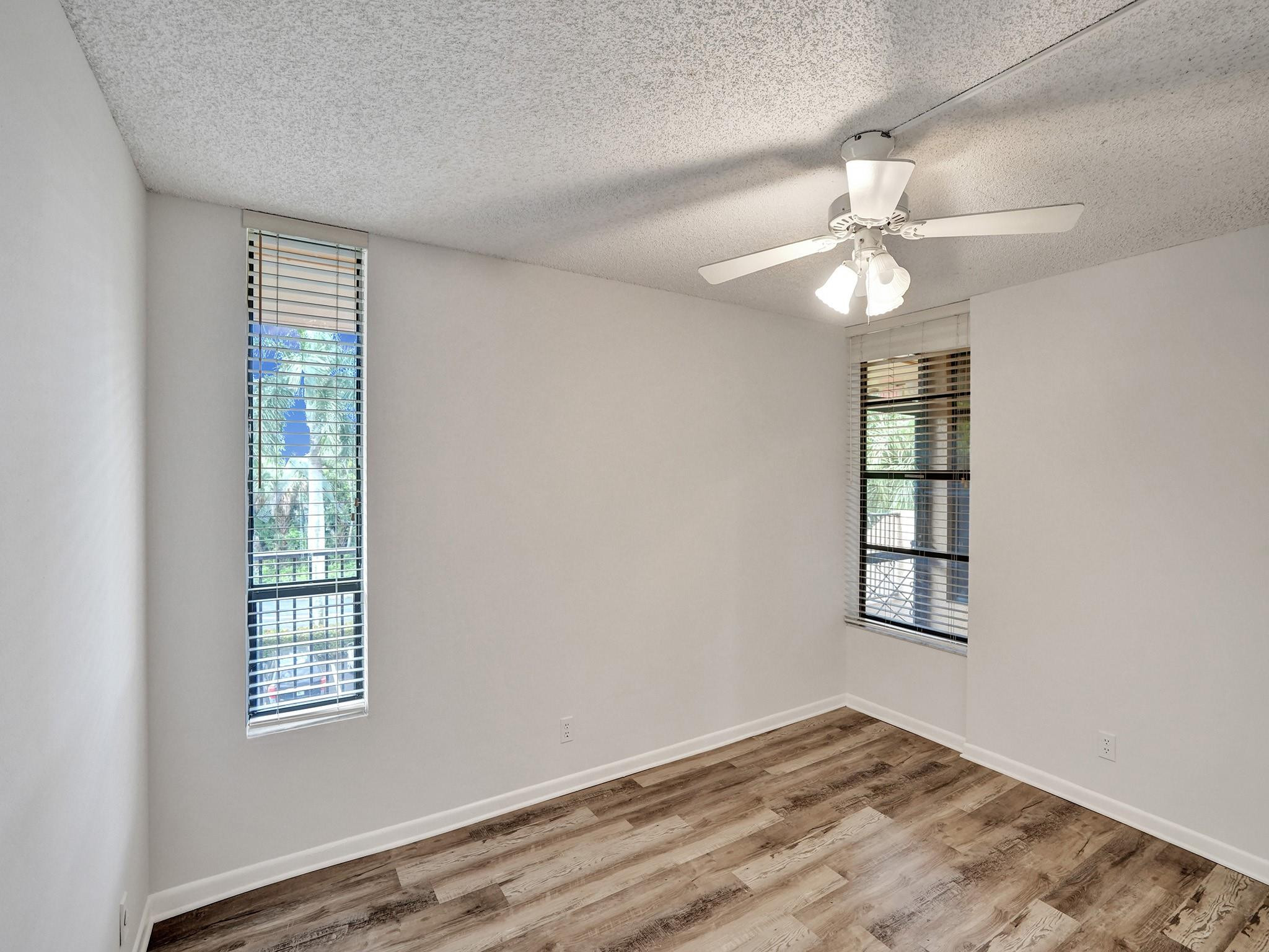 6636 Coral Lake Dr 6636