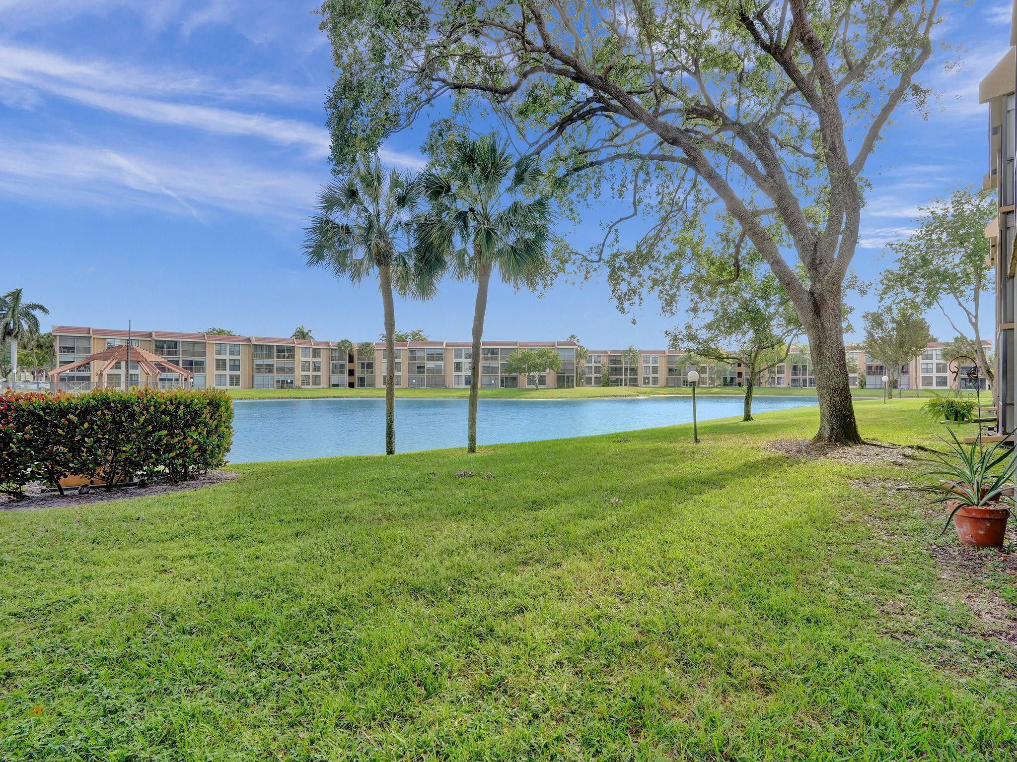 6636 Coral Lake Dr 6636