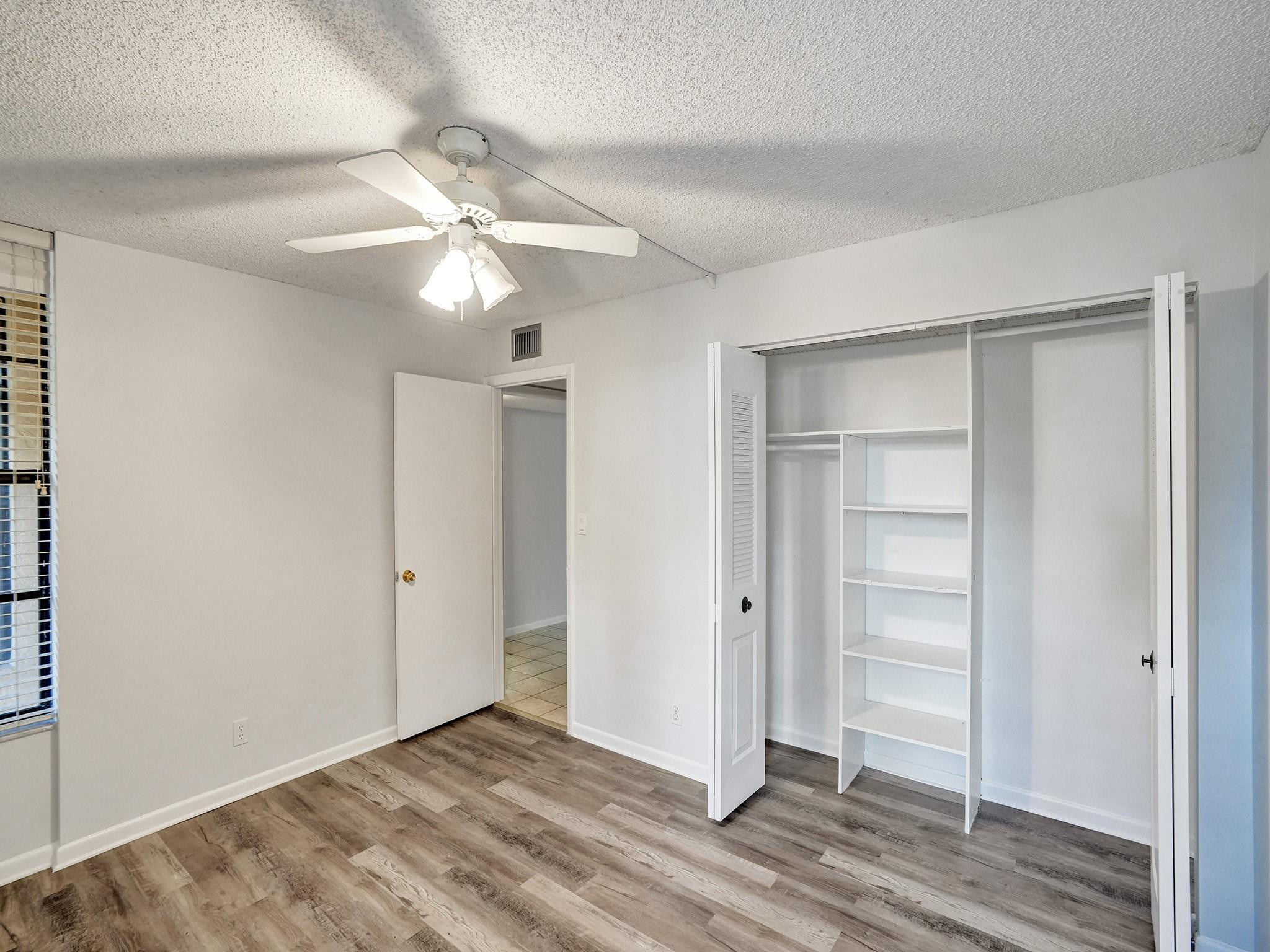 6636 Coral Lake Dr 6636