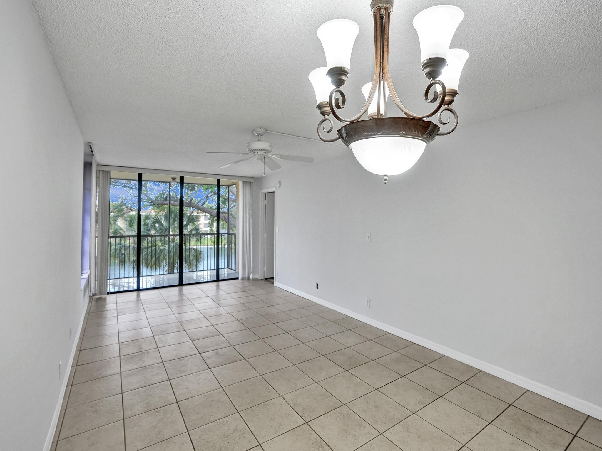 6636 Coral Lake Dr 6636