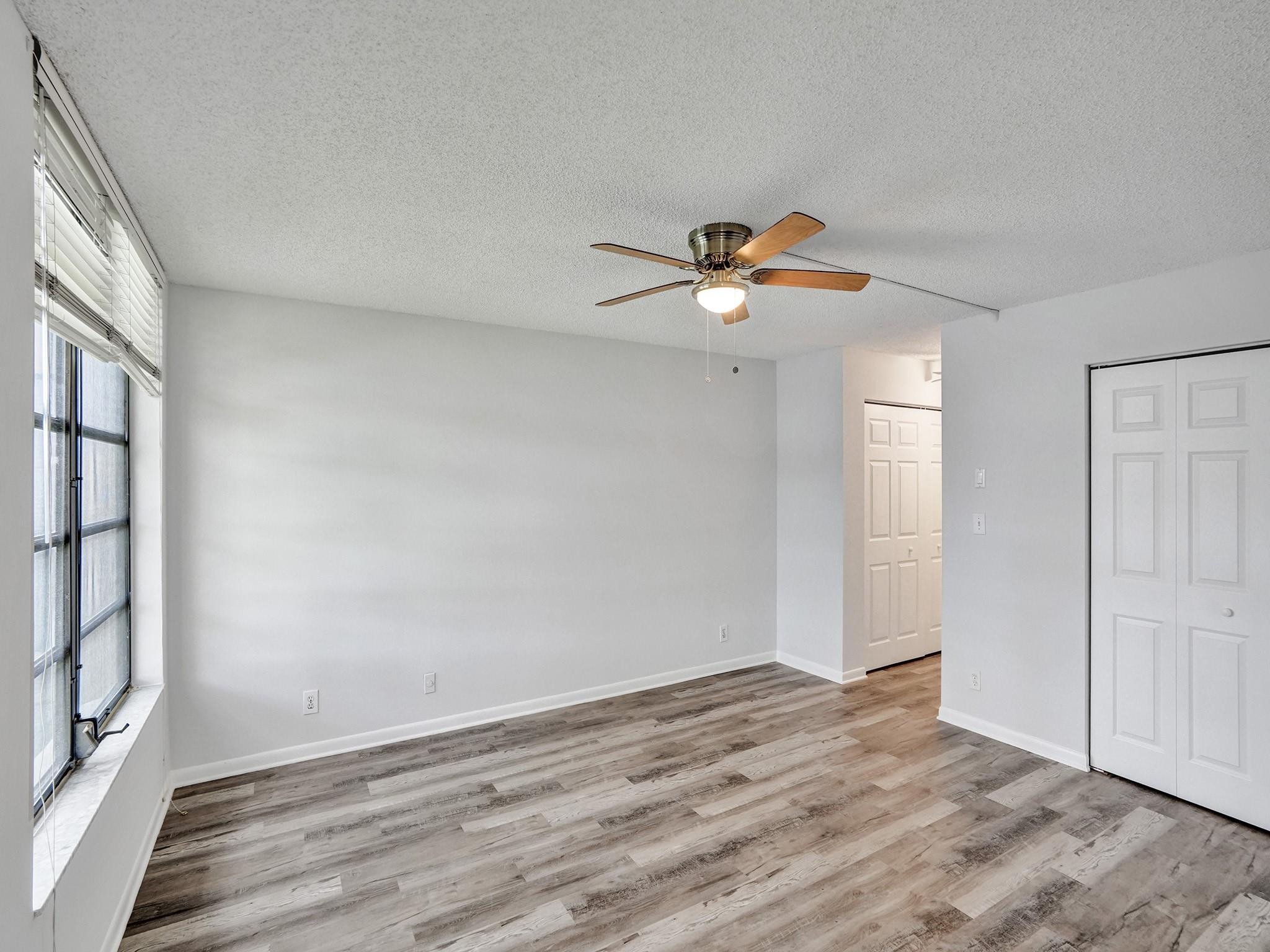 6636 Coral Lake Dr 6636