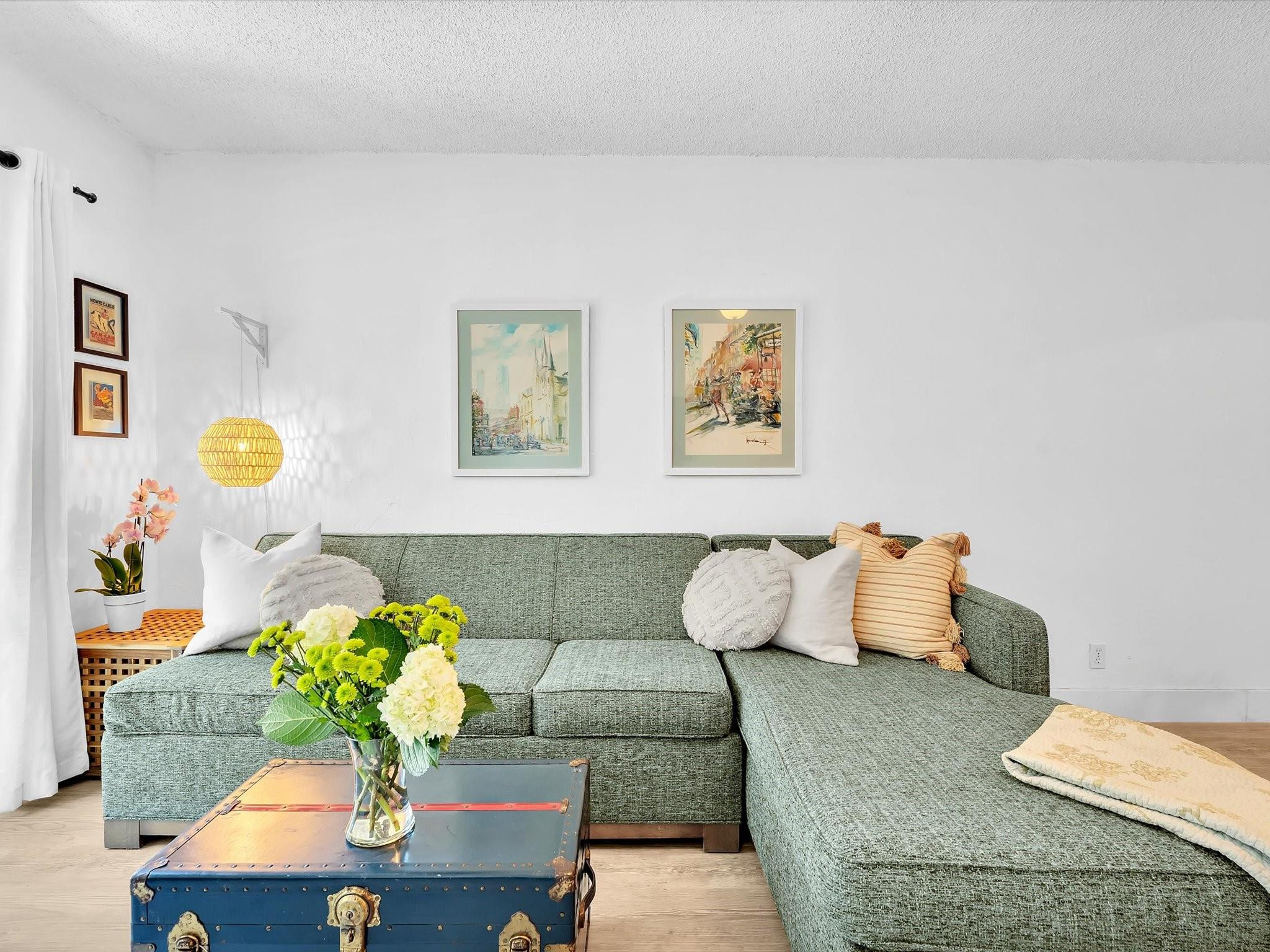 900 River Reach Dr 522