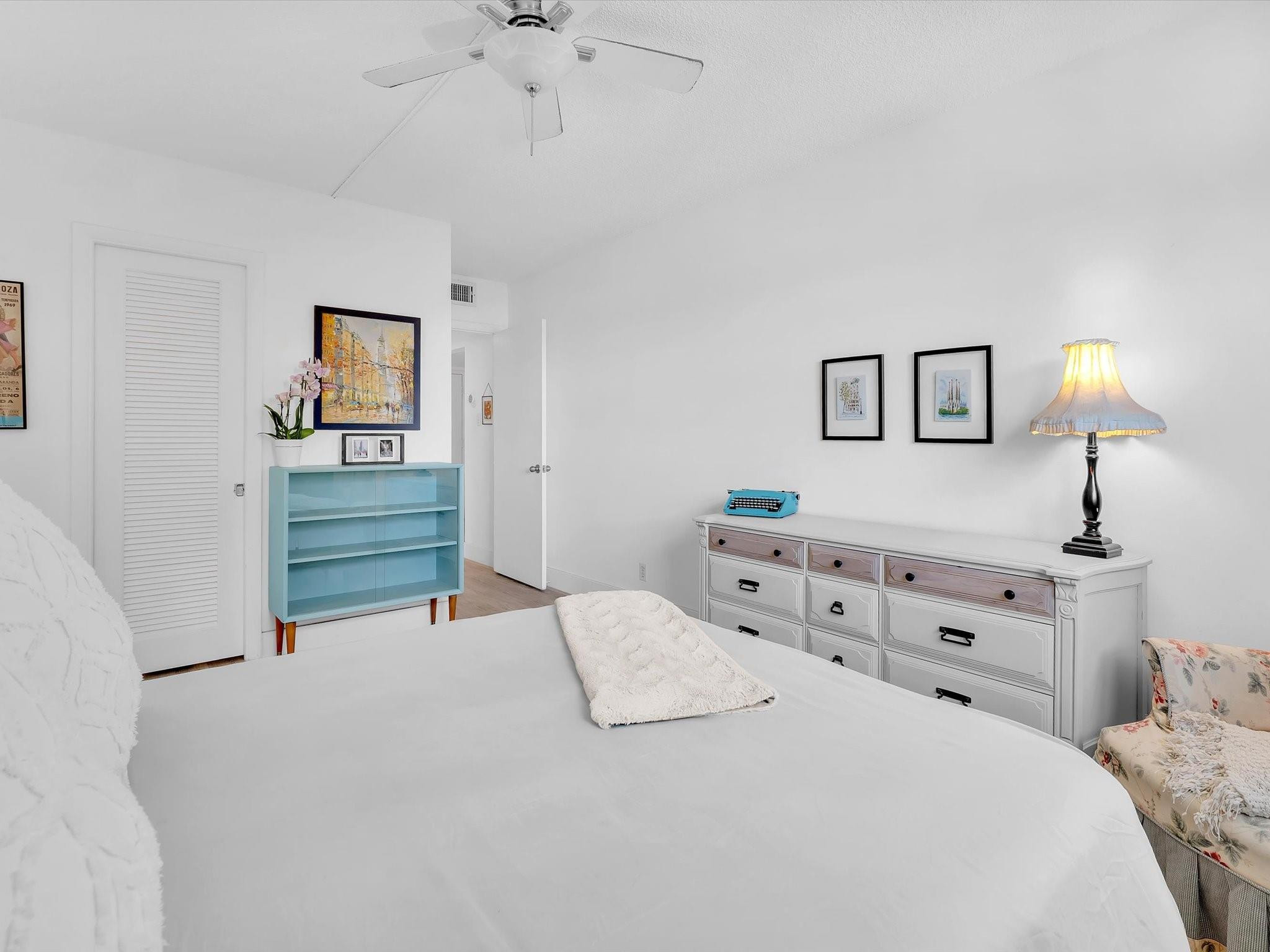 900 River Reach Dr 522