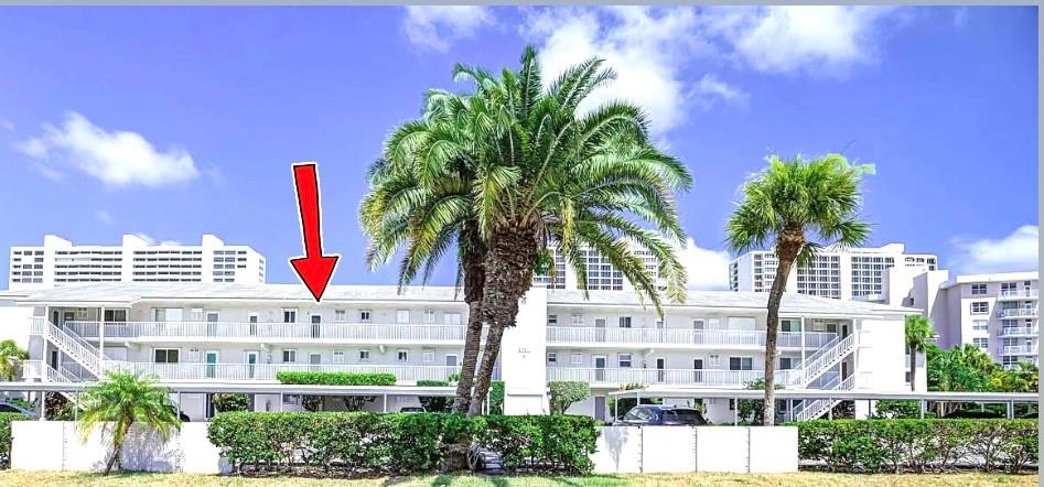 2730 Banyan Rd 33B