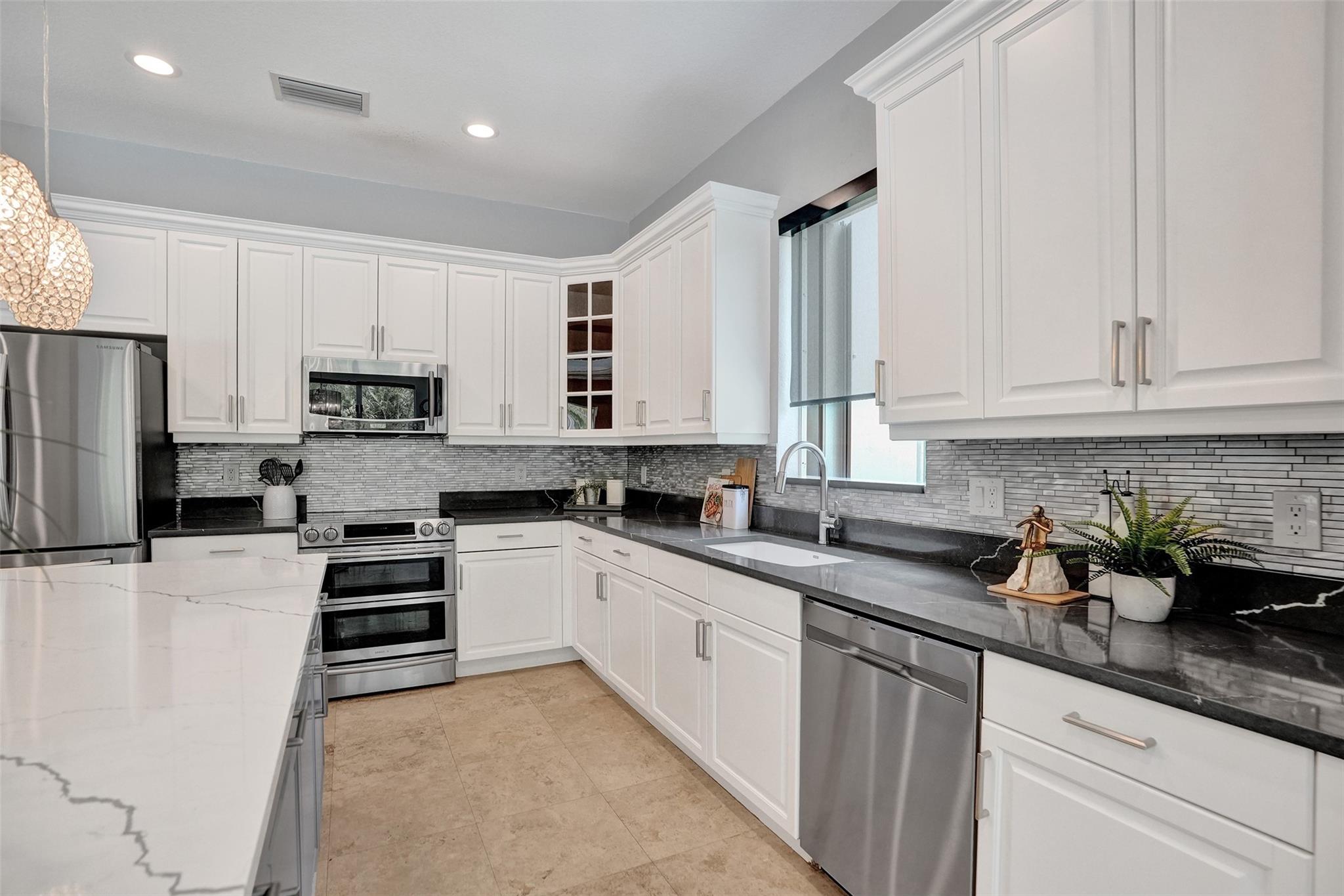 8050 NW 126th Ter
