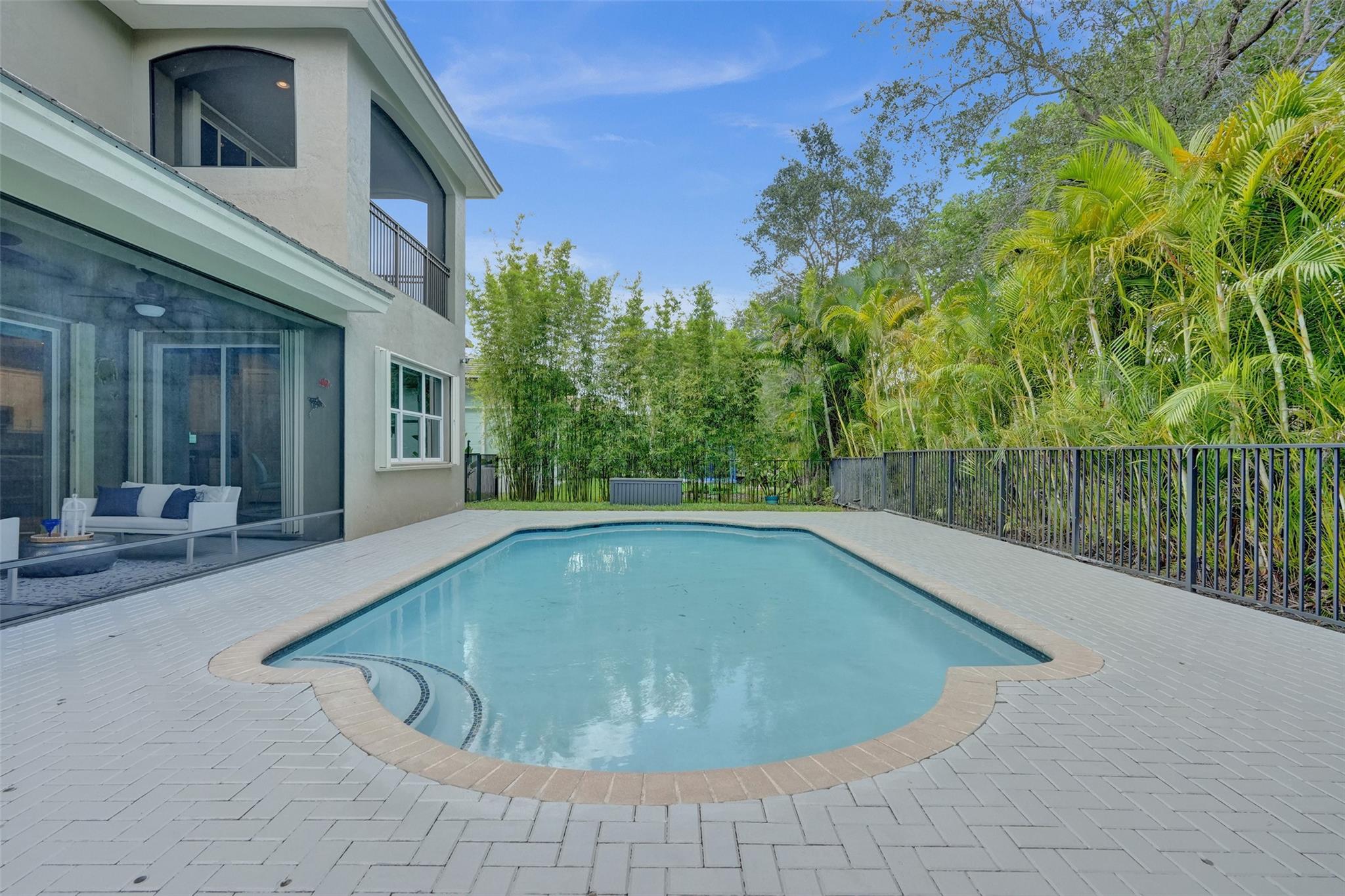 8050 NW 126th Ter
