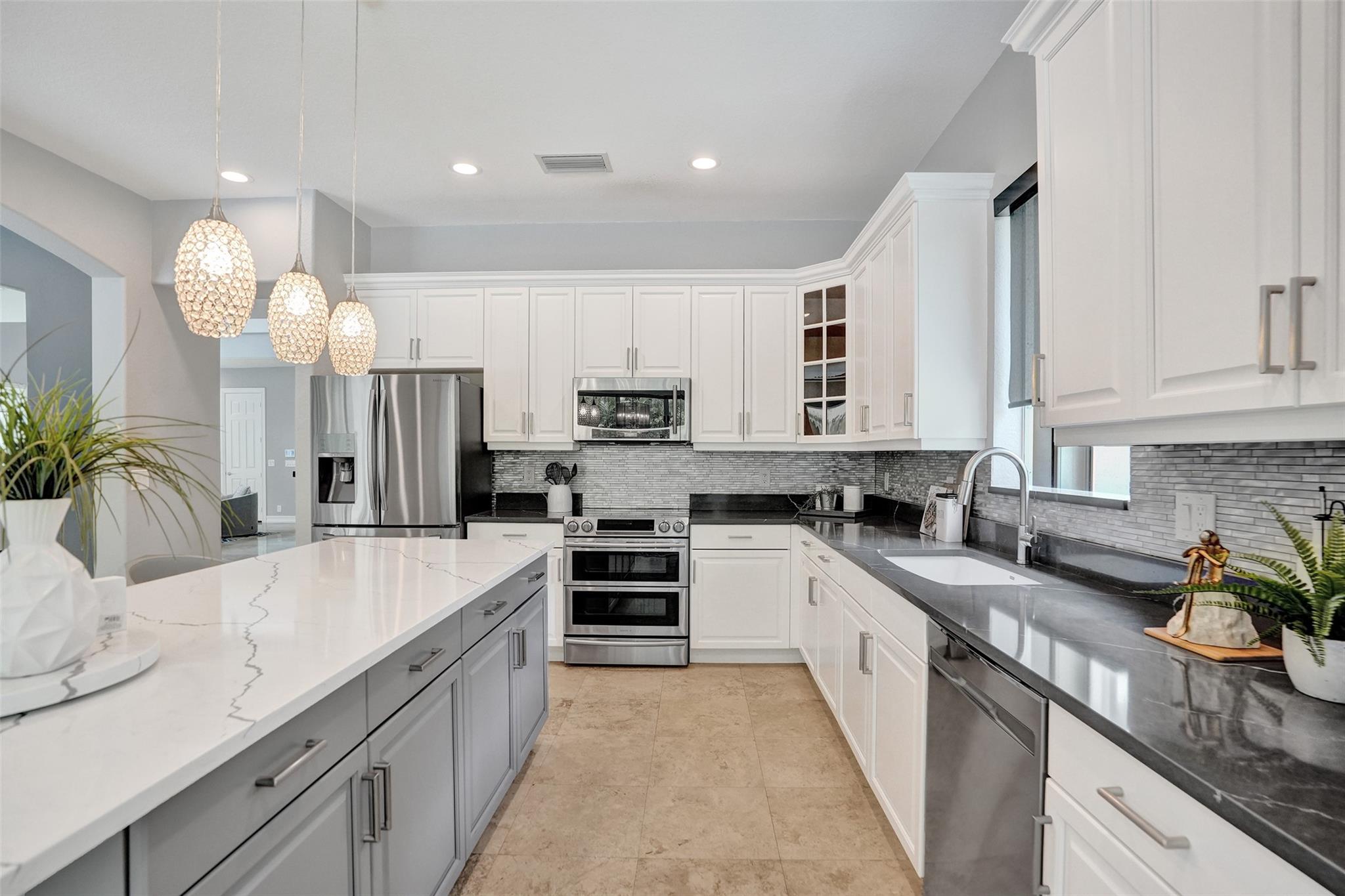 8050 NW 126th Ter