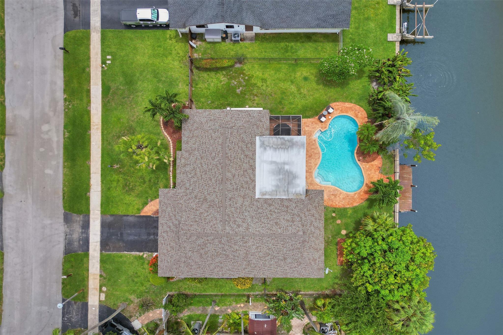 6000 N 16th Ct