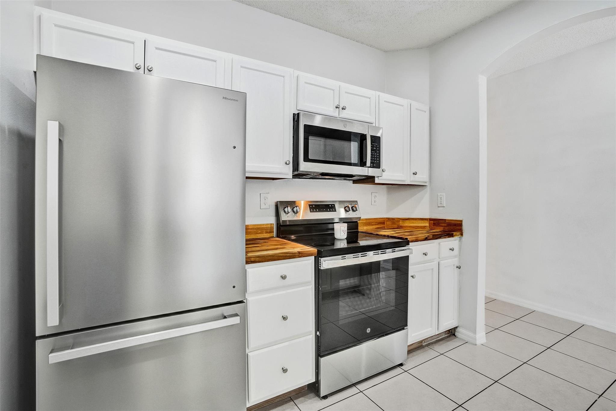 2242 NE 42nd Ave 2242