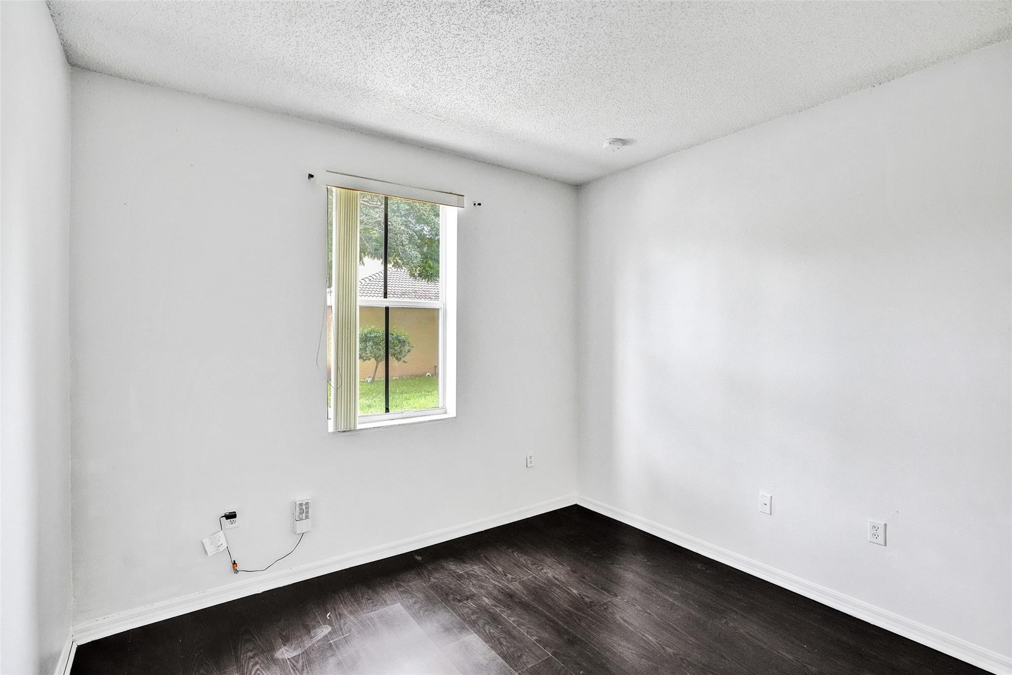 2242 NE 42nd Ave 2242