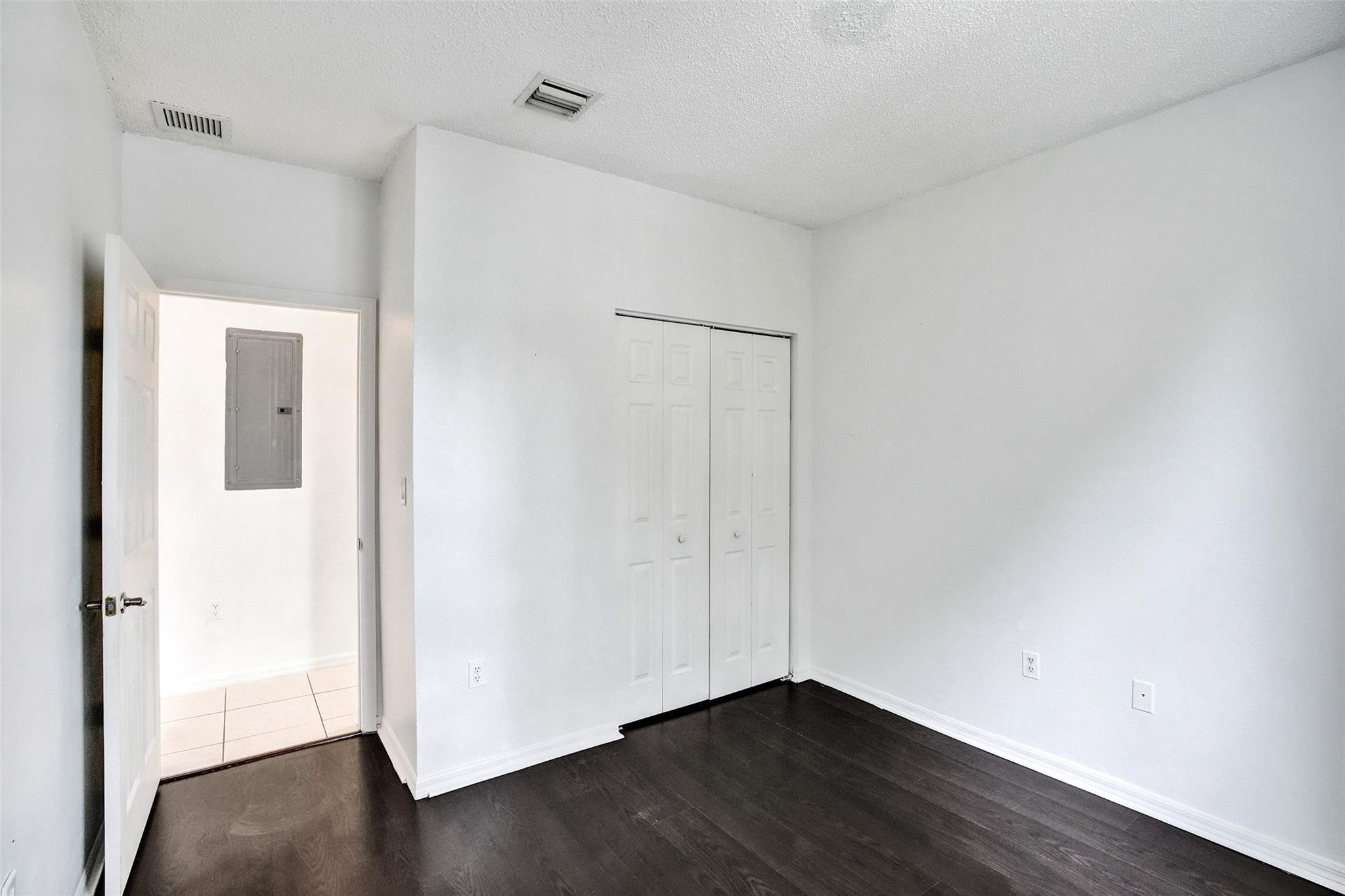 2242 NE 42nd Ave 2242