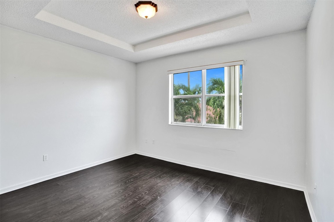 2242 NE 42nd Ave 2242