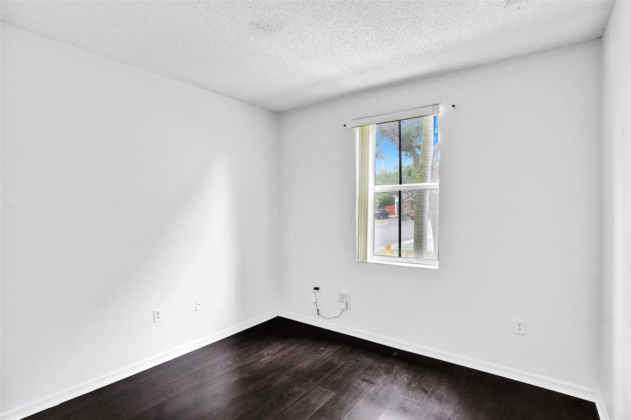 2242 NE 42nd Ave 2242