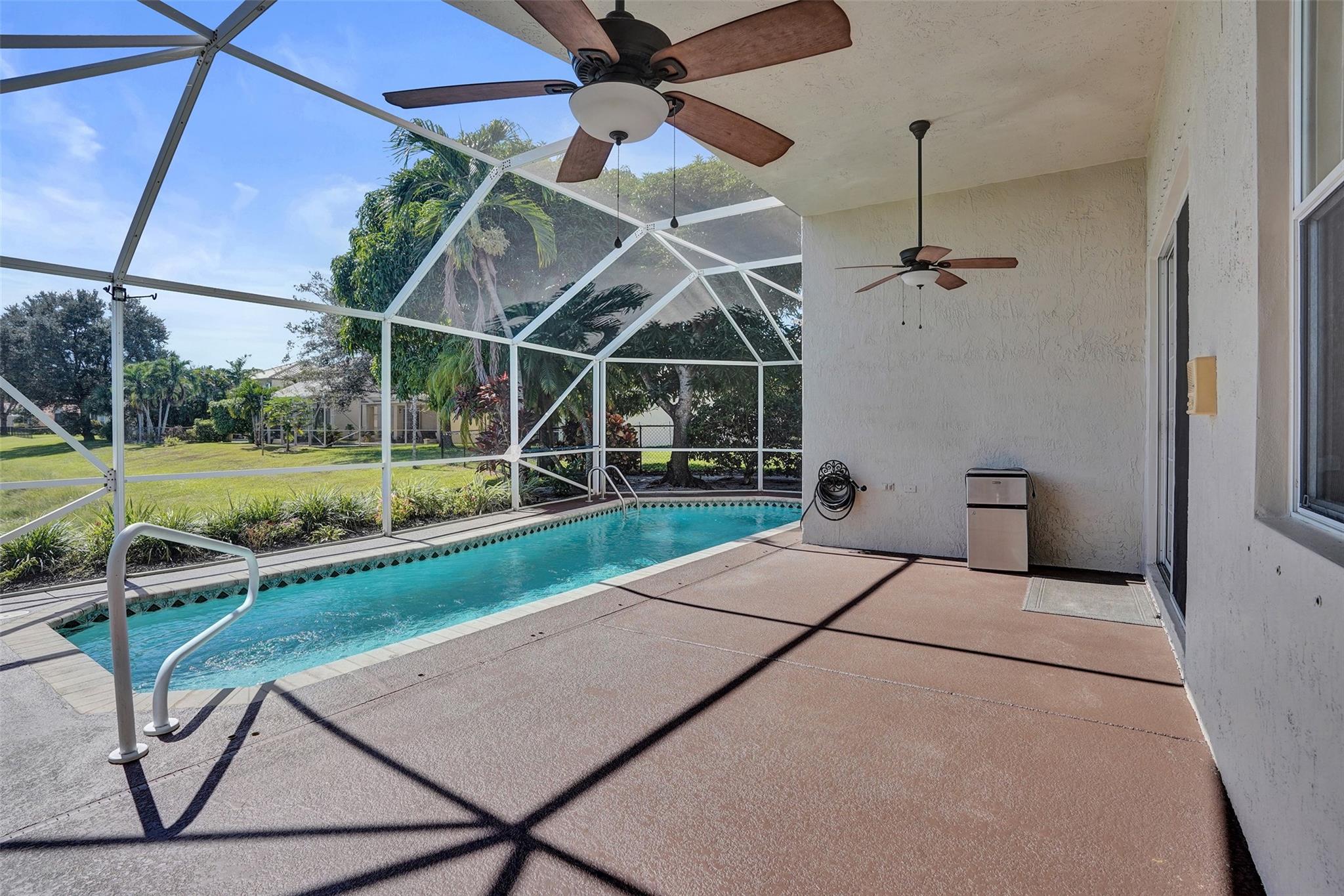 127 Seminole Lakes Dr