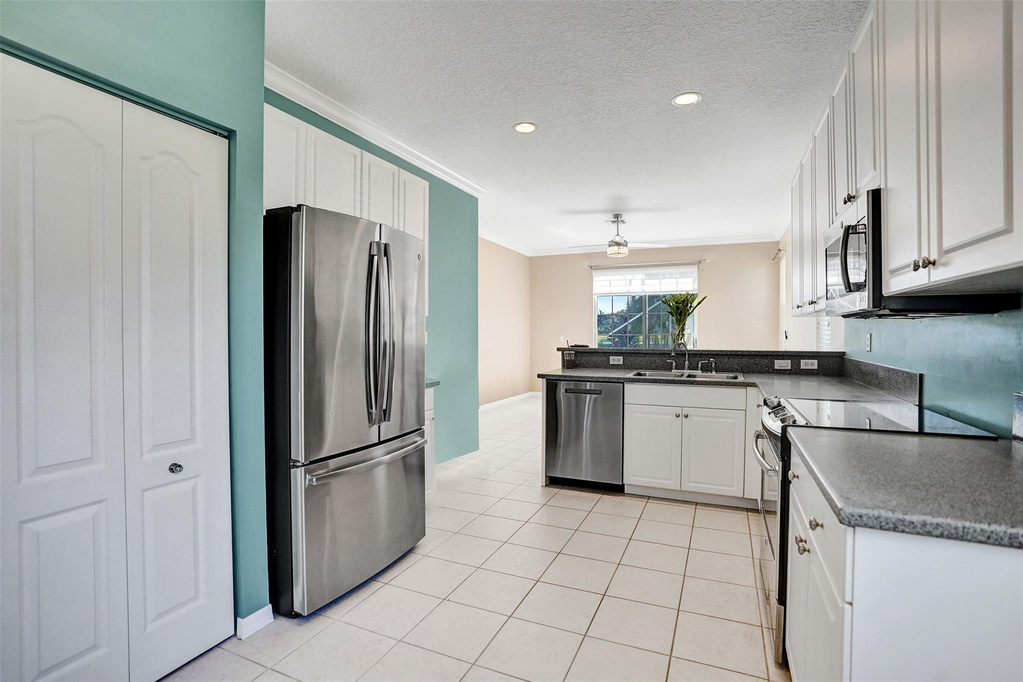 127 Seminole Lakes Dr