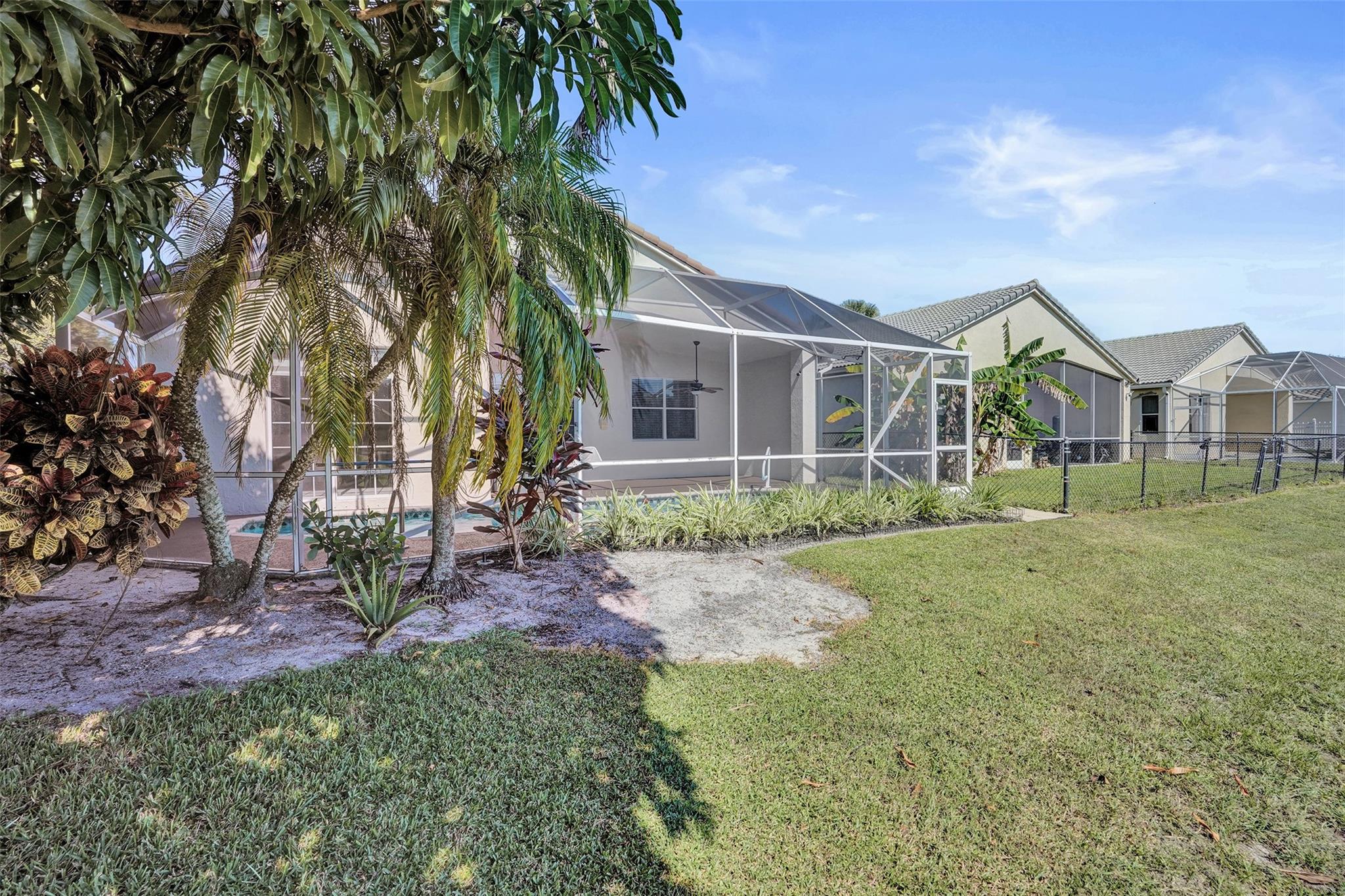 127 Seminole Lakes Dr