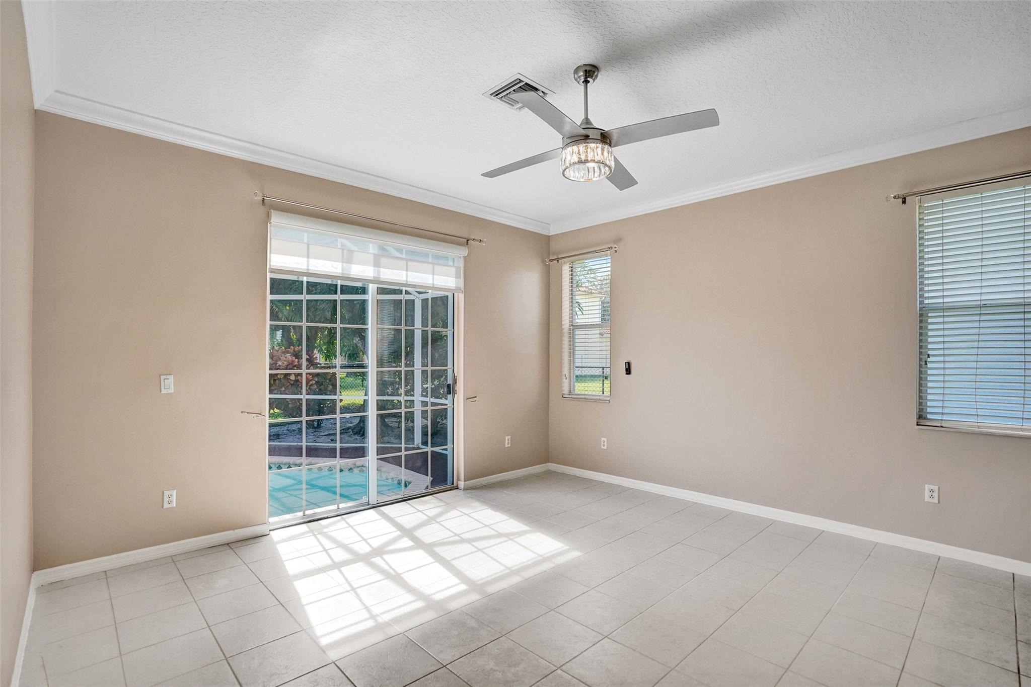 127 Seminole Lakes Dr