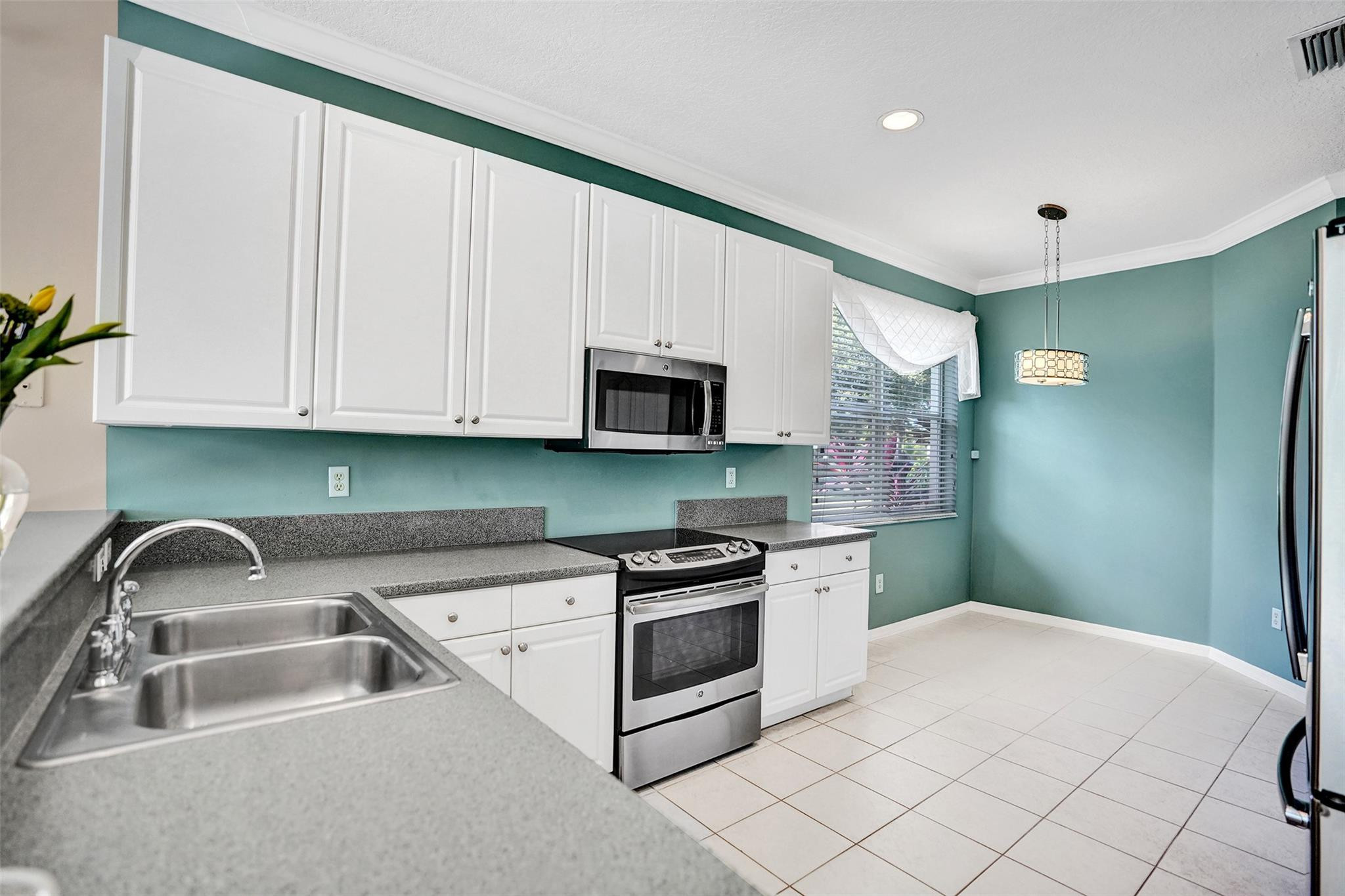 127 Seminole Lakes Dr