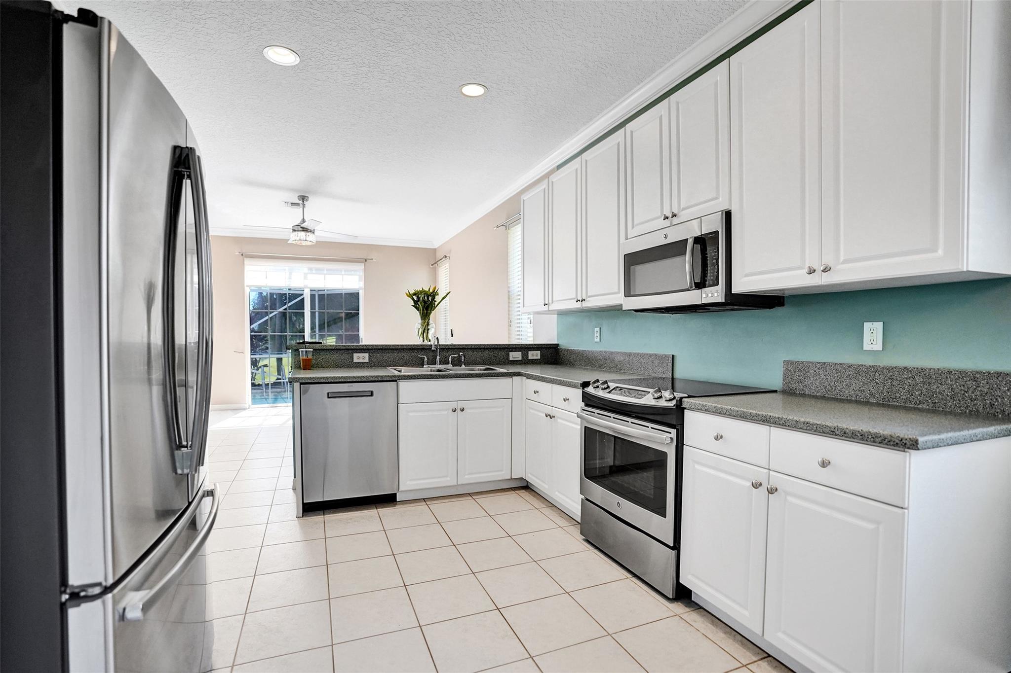 127 Seminole Lakes Dr