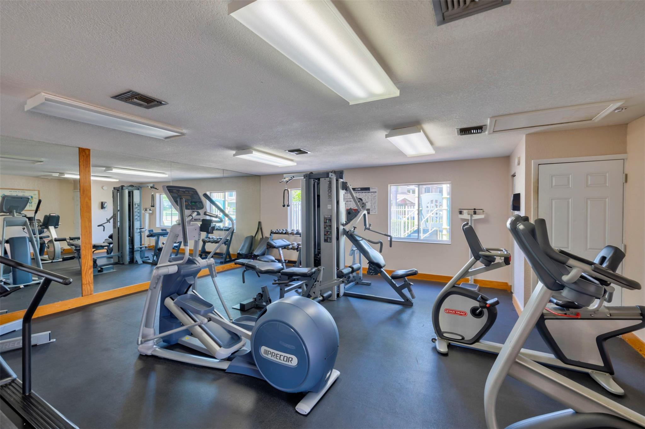 2188 Discovery Cir 2188