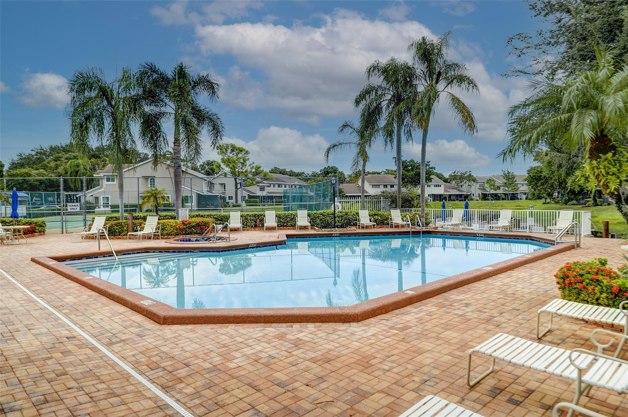 2188 Discovery Cir 2188