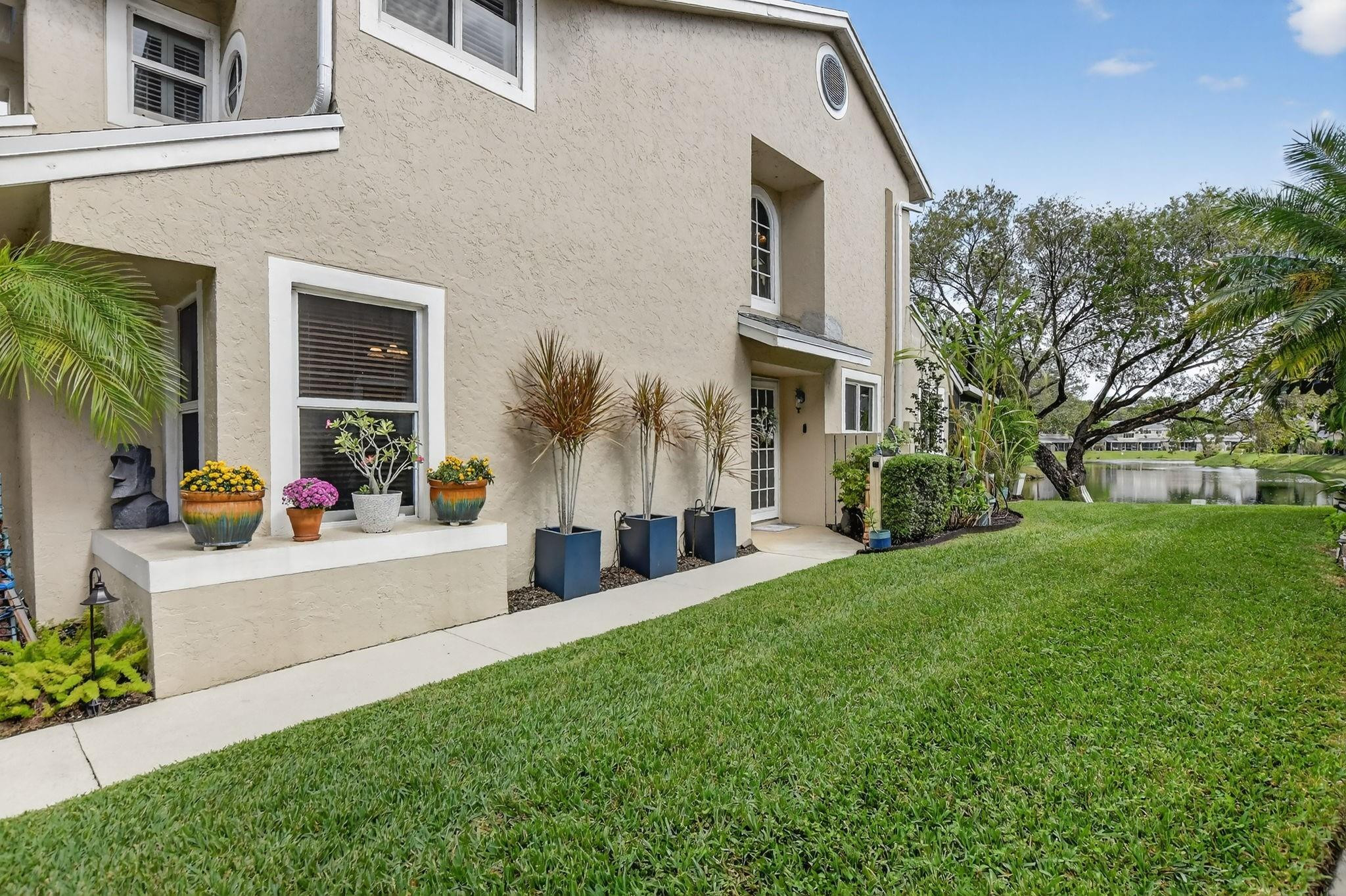 2188 Discovery Cir 2188