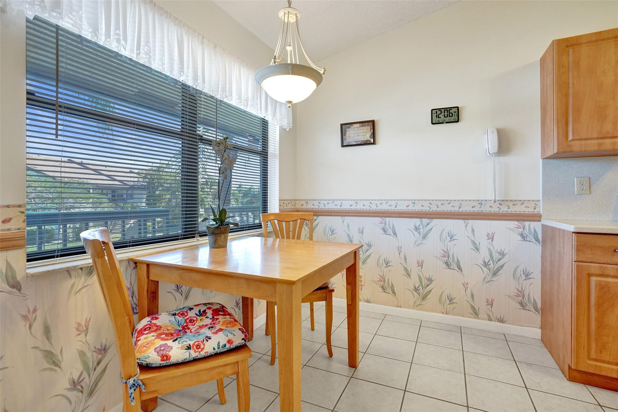 7673 Tahiti Lane 202