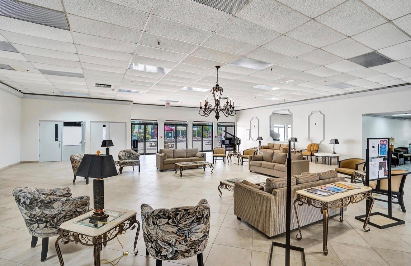 7673 Tahiti Lane 202