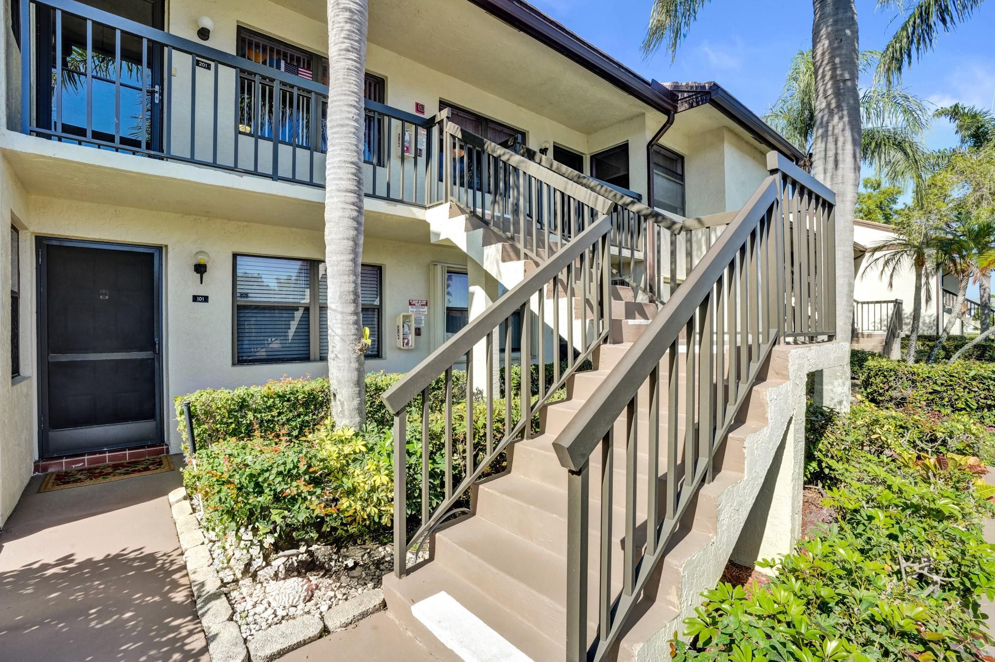 7673 Tahiti Lane 202