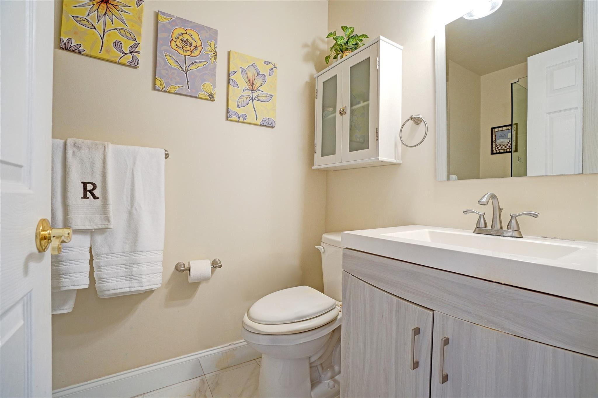 7673 Tahiti Lane 202