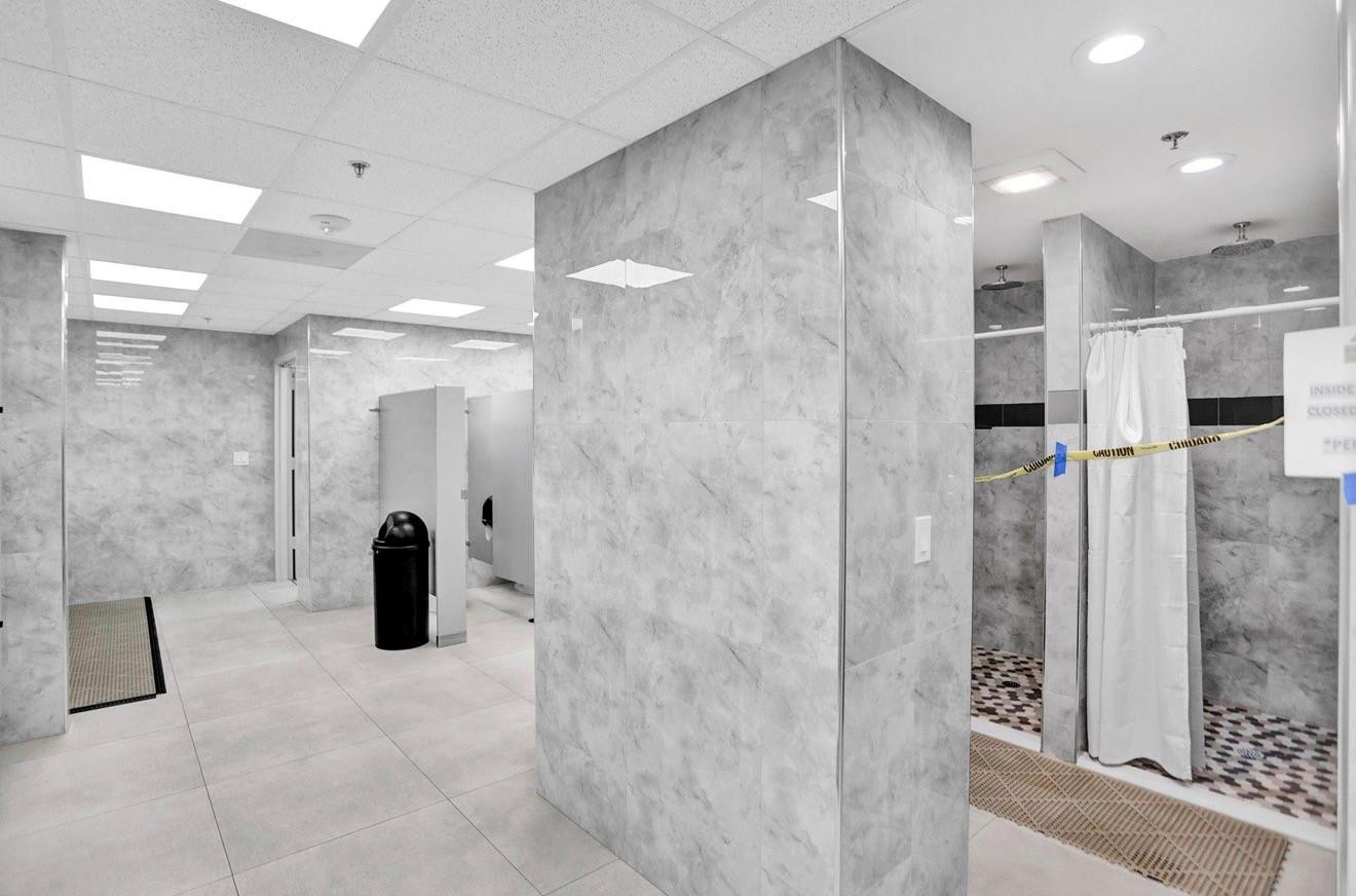 7673 Tahiti Lane 202