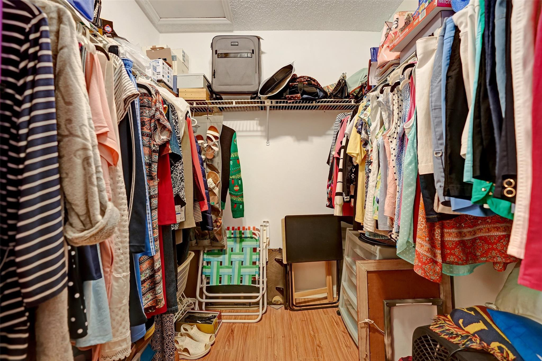 7673 Tahiti Lane 202