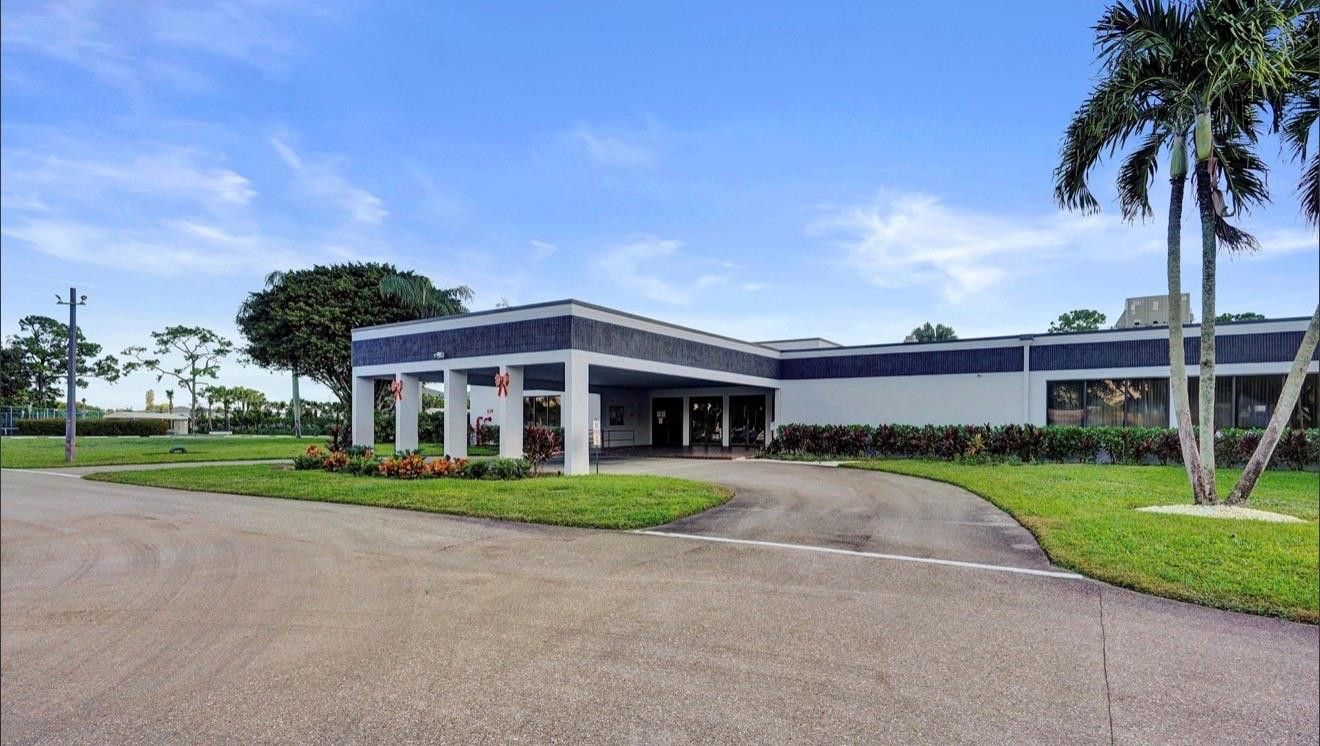 7673 Tahiti Lane 202