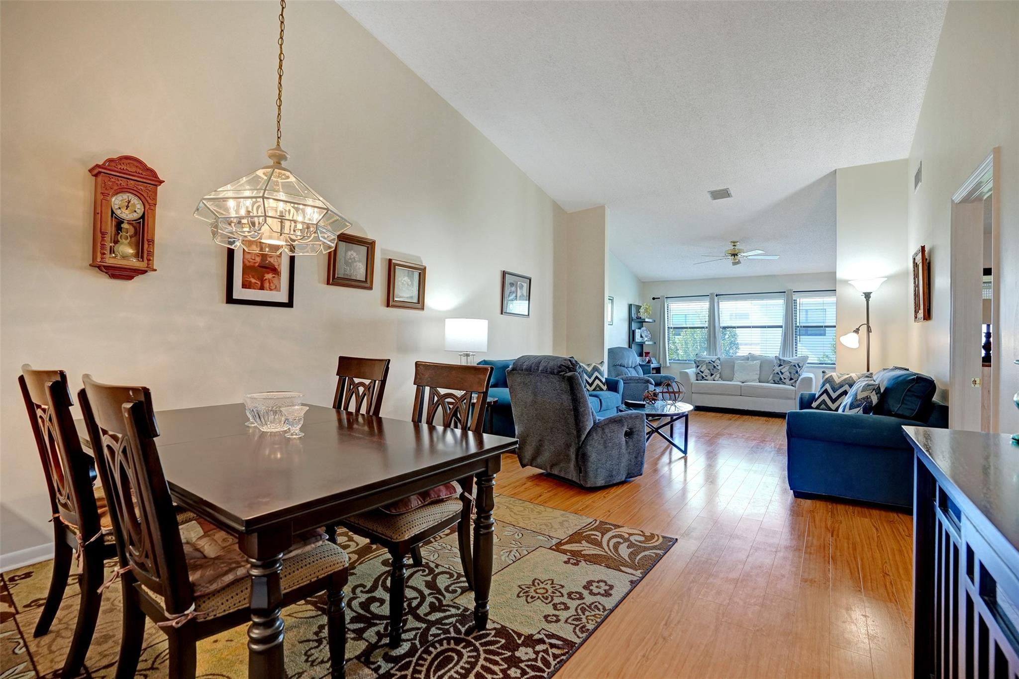 7673 Tahiti Lane 202