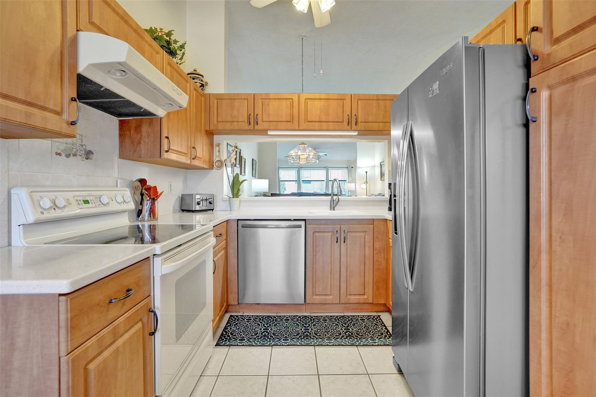 7673 Tahiti Lane 202