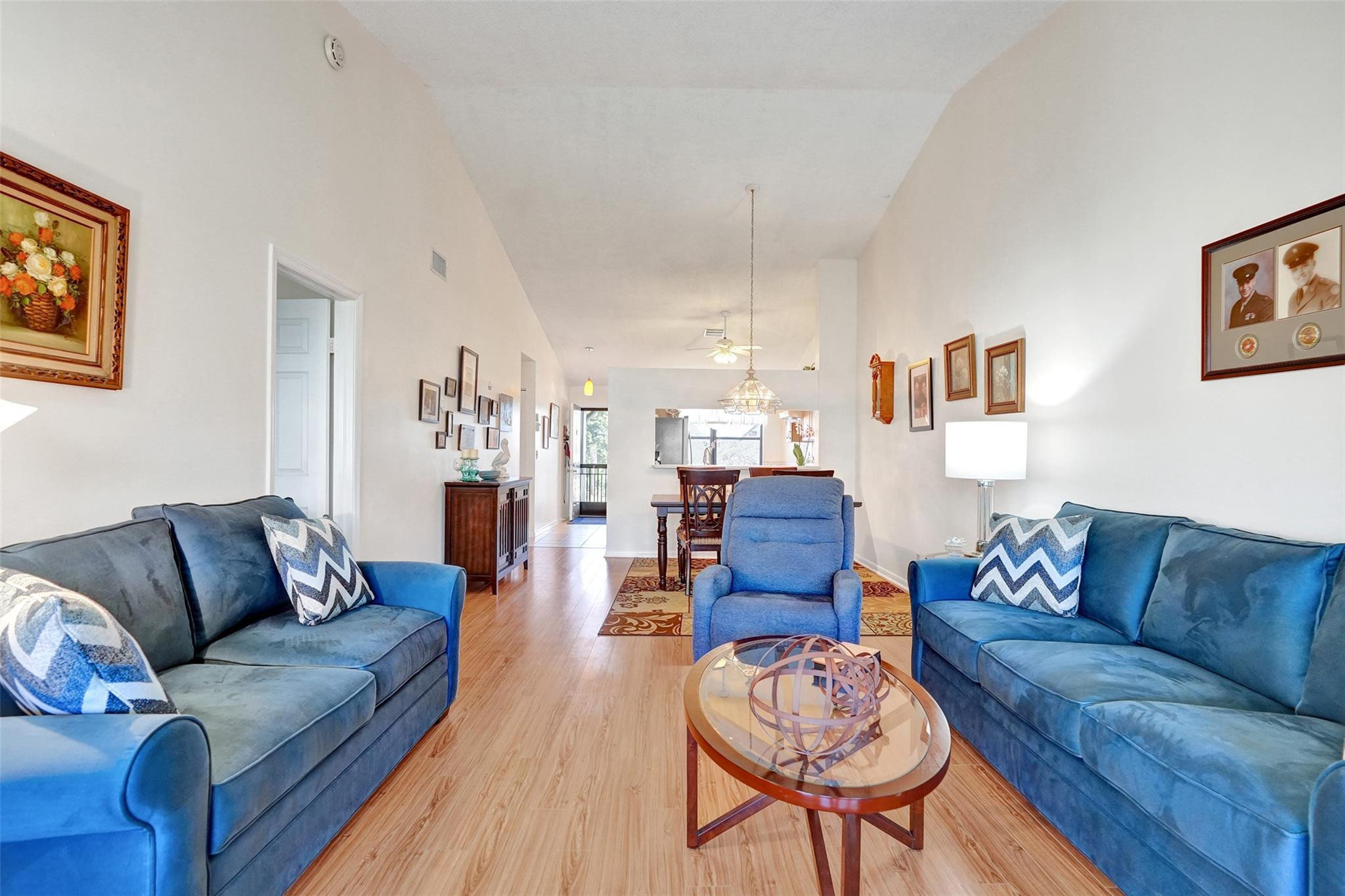 7673 Tahiti Lane 202