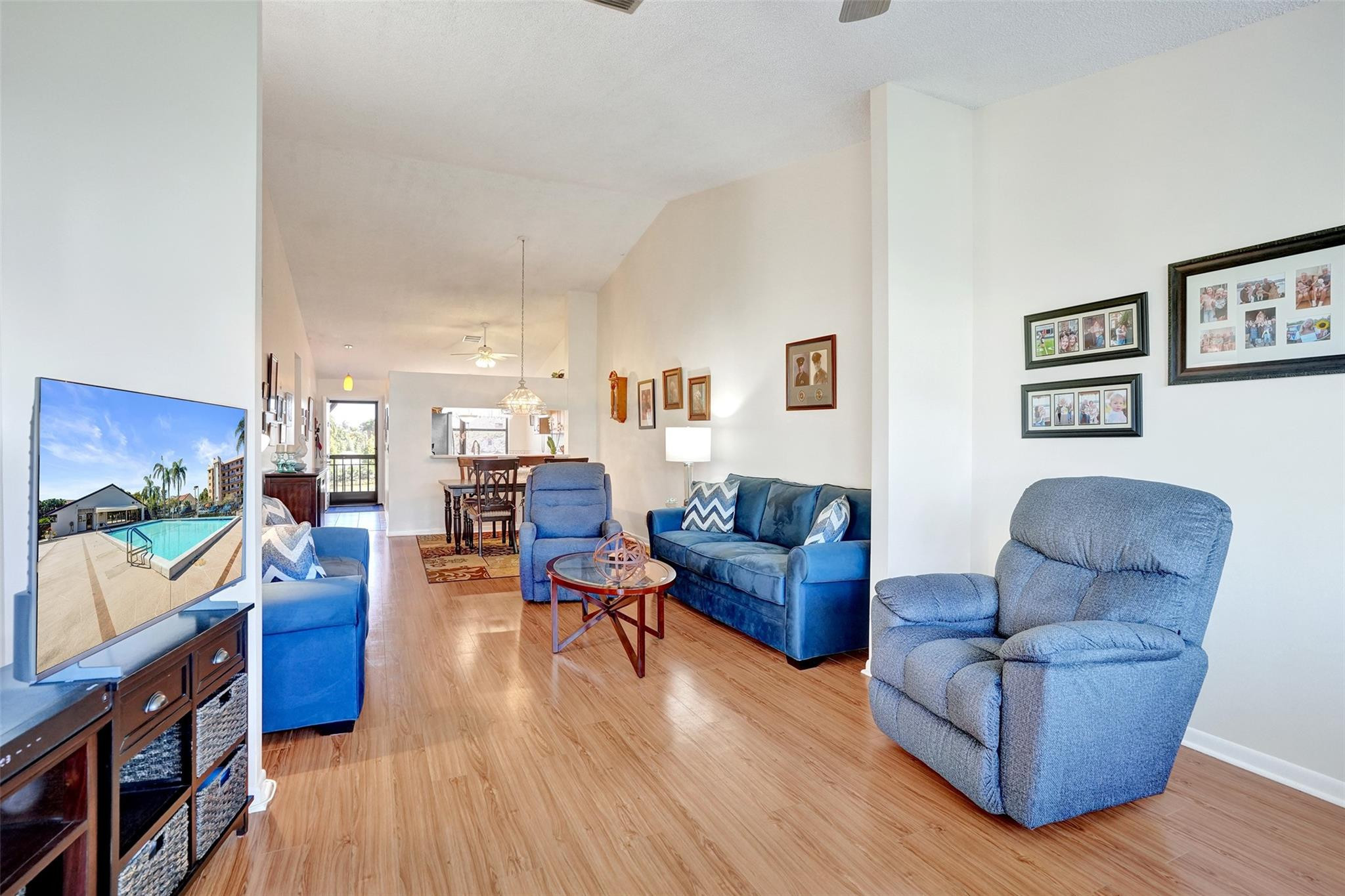 7673 Tahiti Lane 202